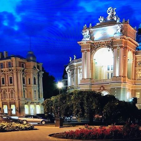Purple Pearl On French Boulevard Leilighet Odessa Eksteriør bilde